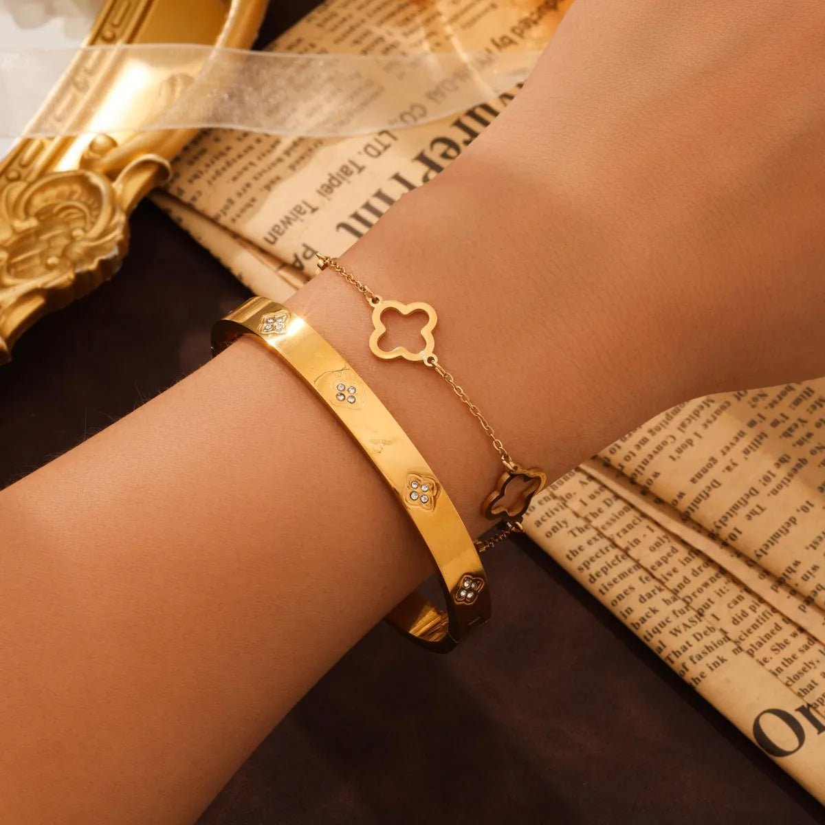 Pulseiras Lucky Clover & Heart Ezenziale - Ezenziale